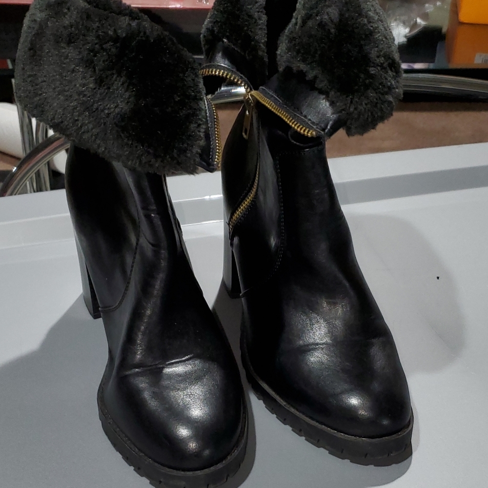 Ankle boots